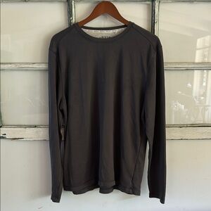 Orvis Gray Long Sleeve Tee Essential Comfort